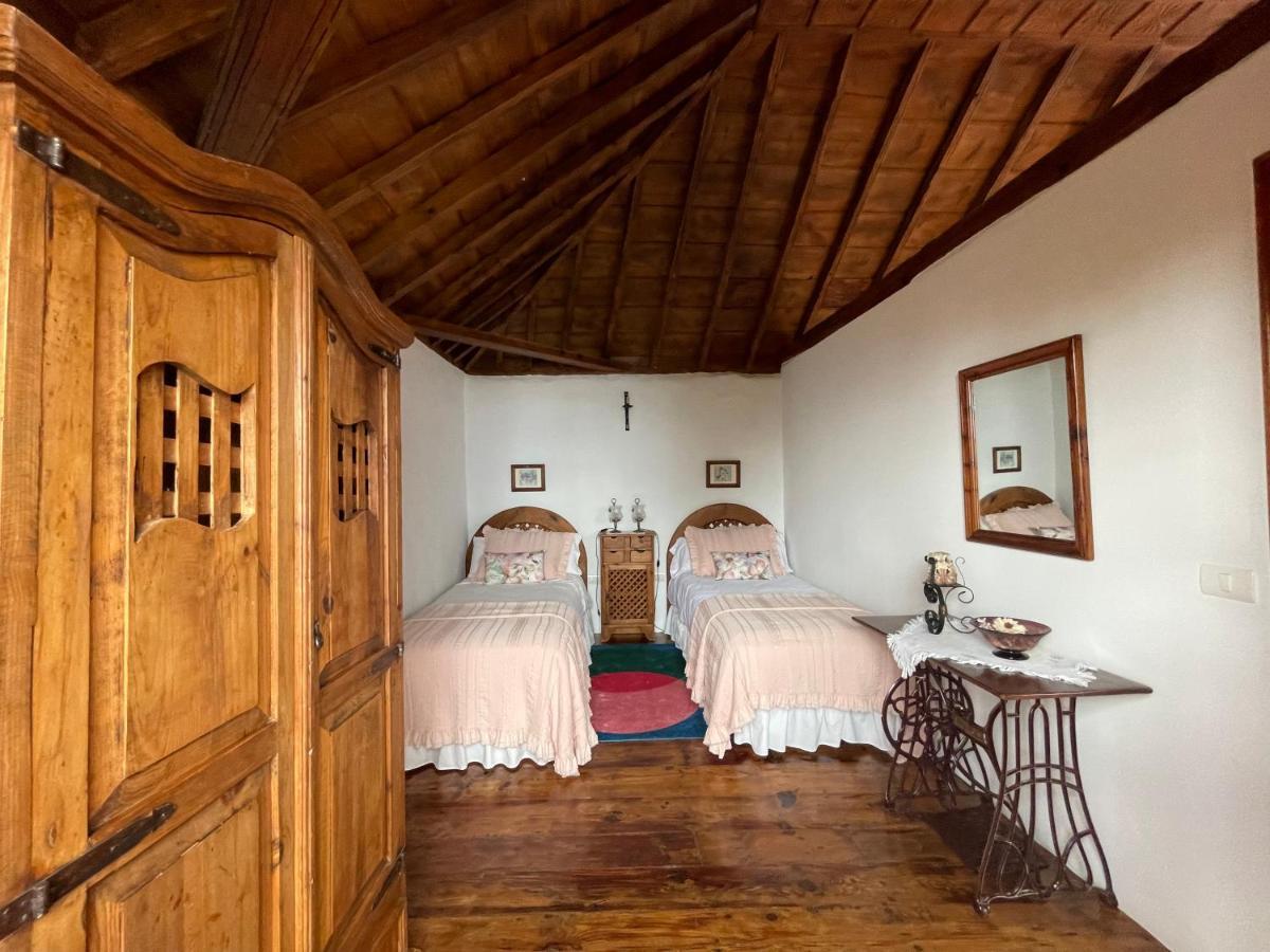 Casa Morera フエンカリエンテ・デ・ラ・パルマ エクステリア 写真